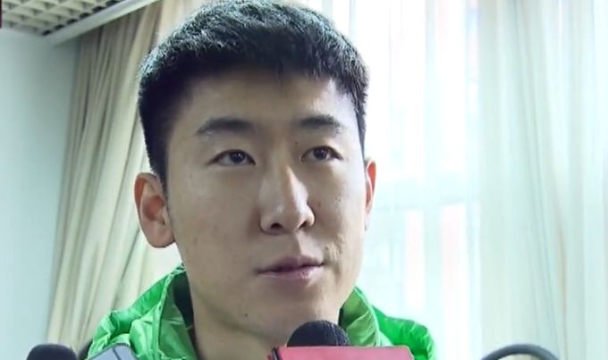 黑人壮汉把娇妻日到高潮